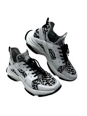 Steve Madden Arelle Sneakers Shoes Womens Size 12M Black & White Animal Print